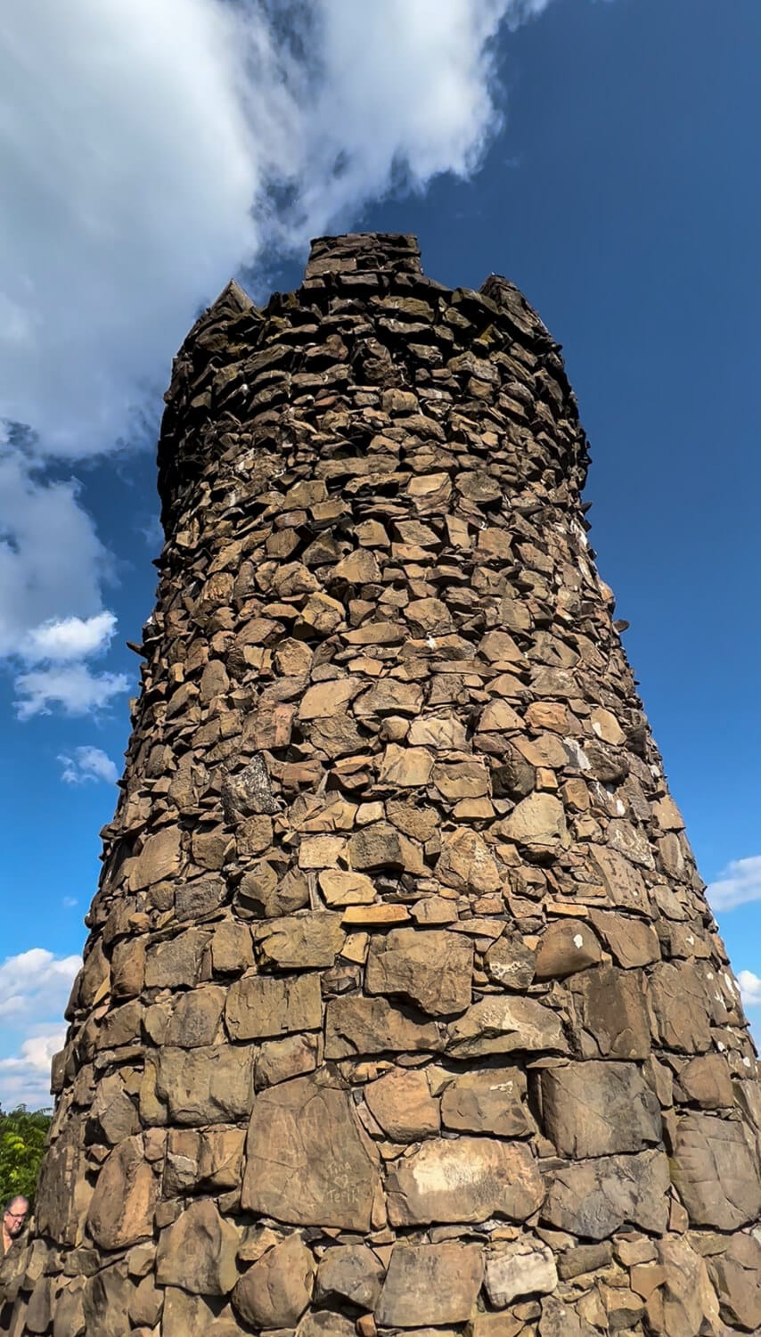 Castle Craig Tower hike in Meriden 