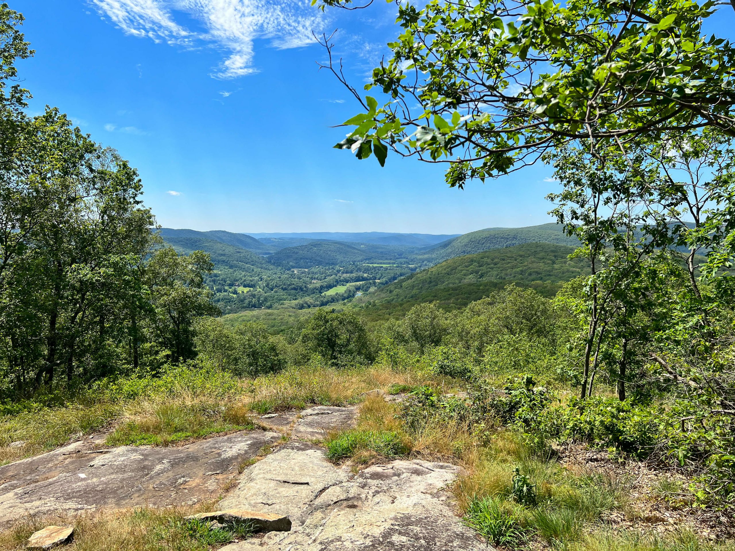 8 Secret and Scenic Hikes in Connecticut