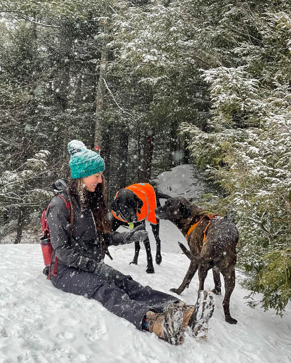 What to Wear for Hiking in Cold Weather