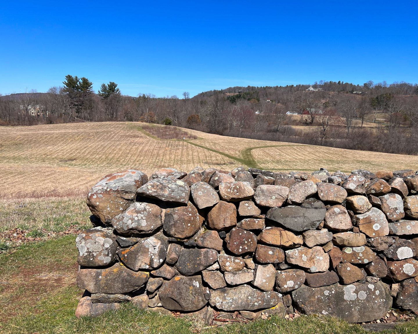 hillstead museum hike