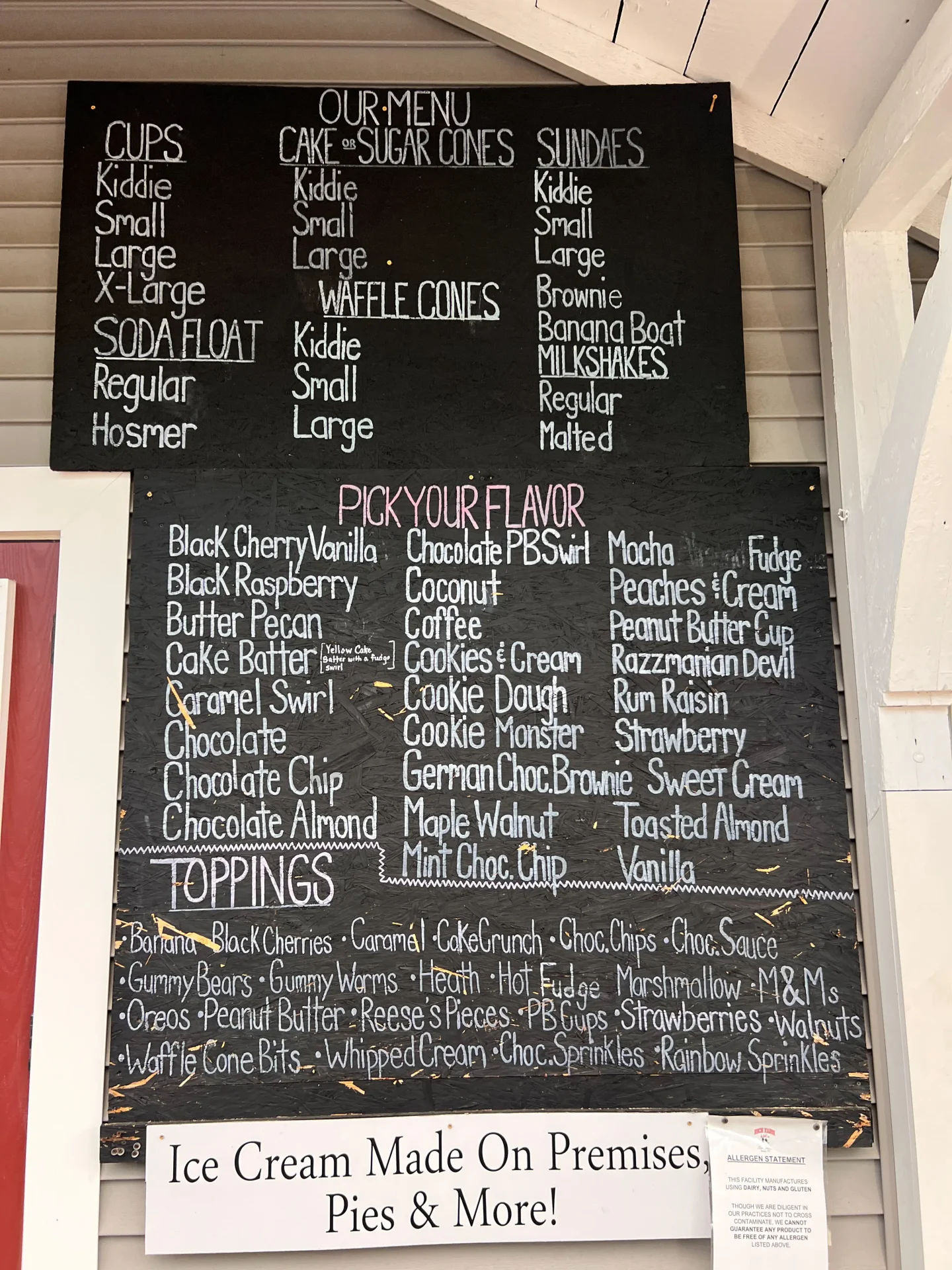 sign of flavors at rich farms ice cream in bristol connecticut