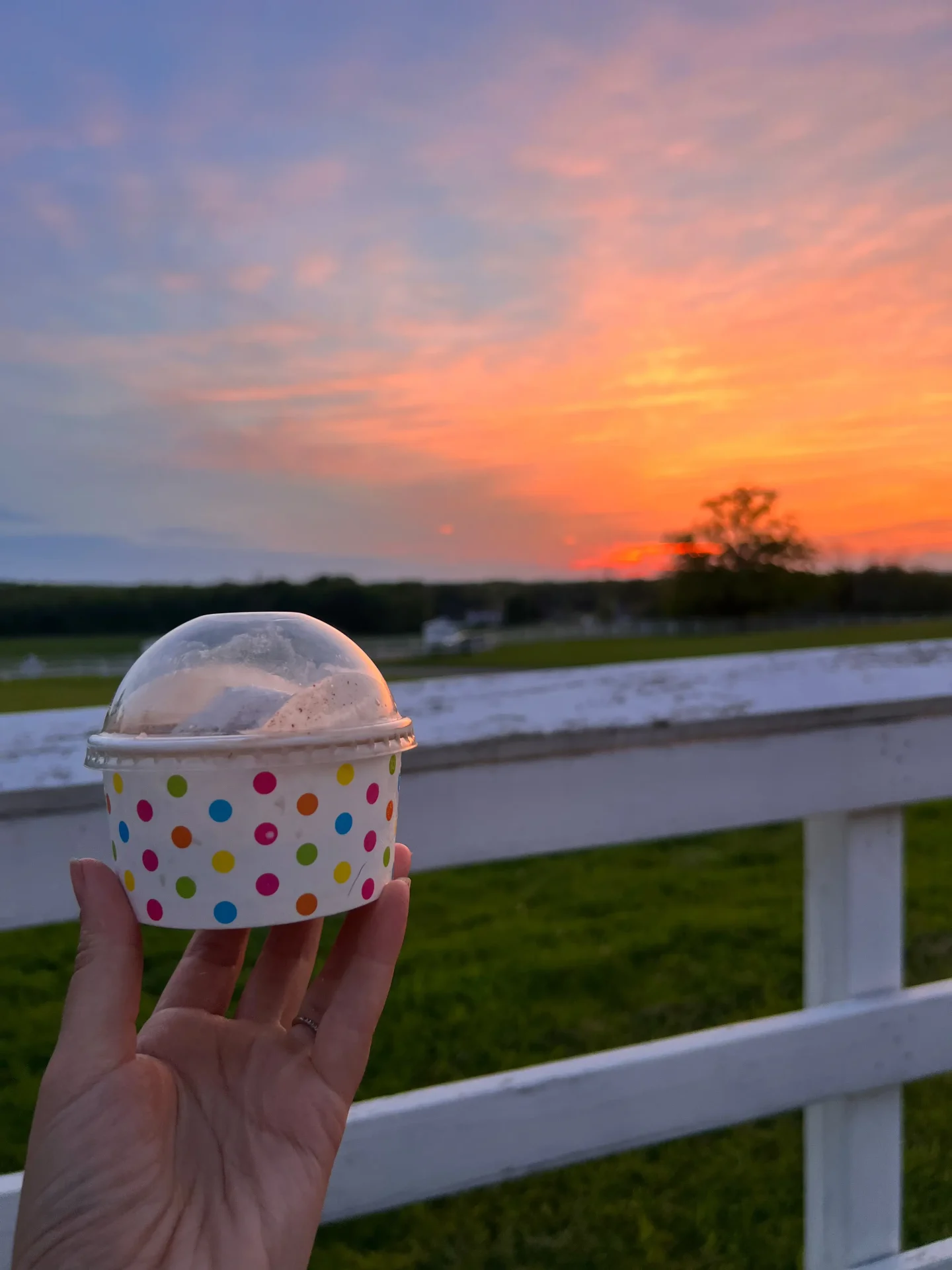 sunset at hilltop creamery suffield connecticut