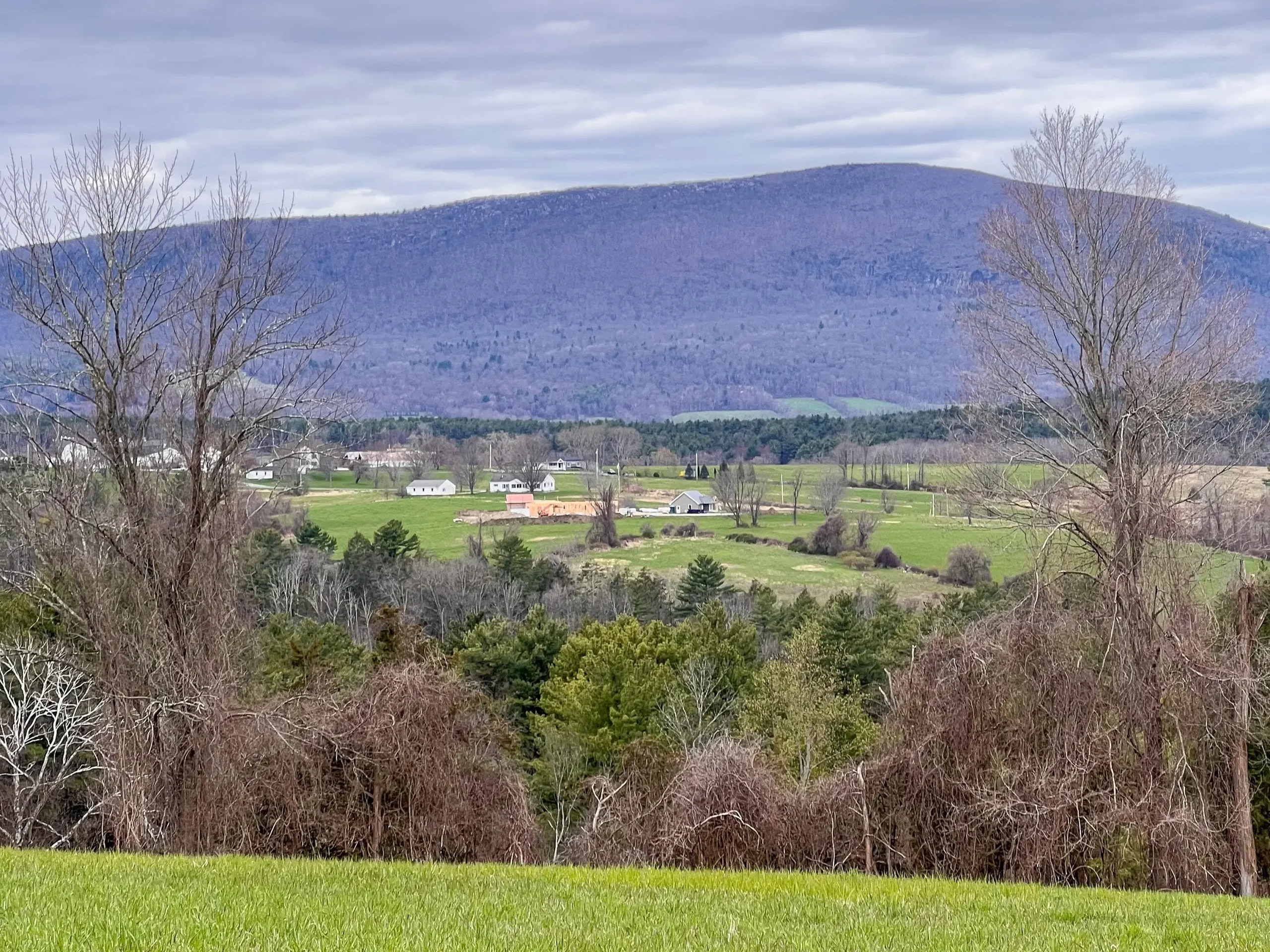 view from Bartholomew's Cobble on top of Hulburt's Hill