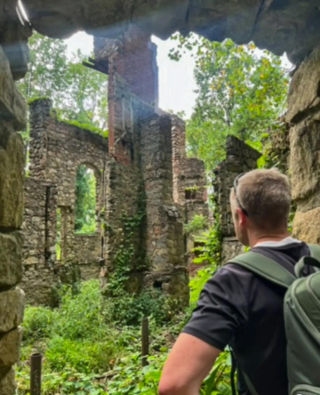 cornish estate ruins hike in cold spring new york