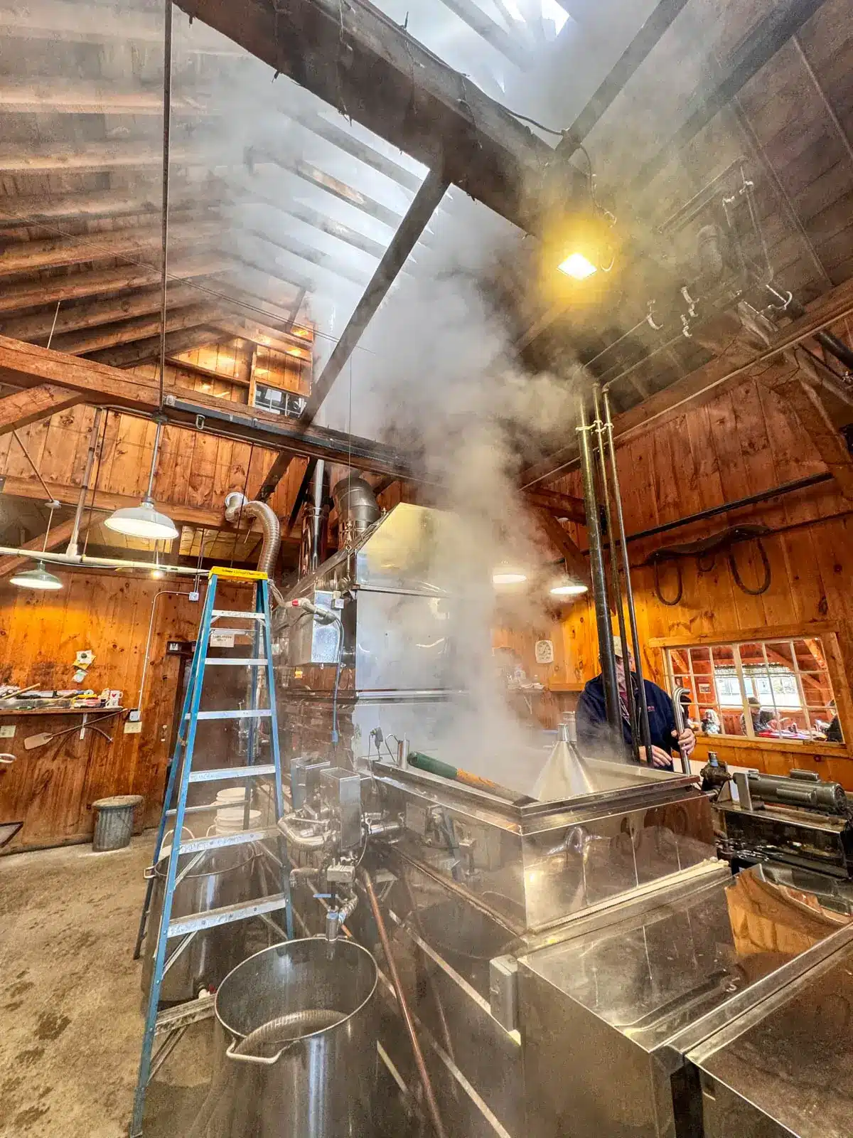 tour of maple sugarhouse in massachusetts.